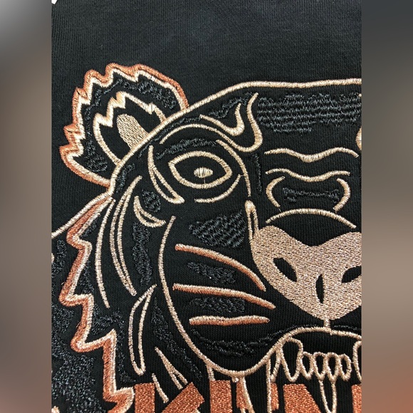 Kenzo Black Tiger Embroidered Sweatershirt - Picture 2 of 6